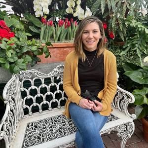 Meet your Posher, Danielle